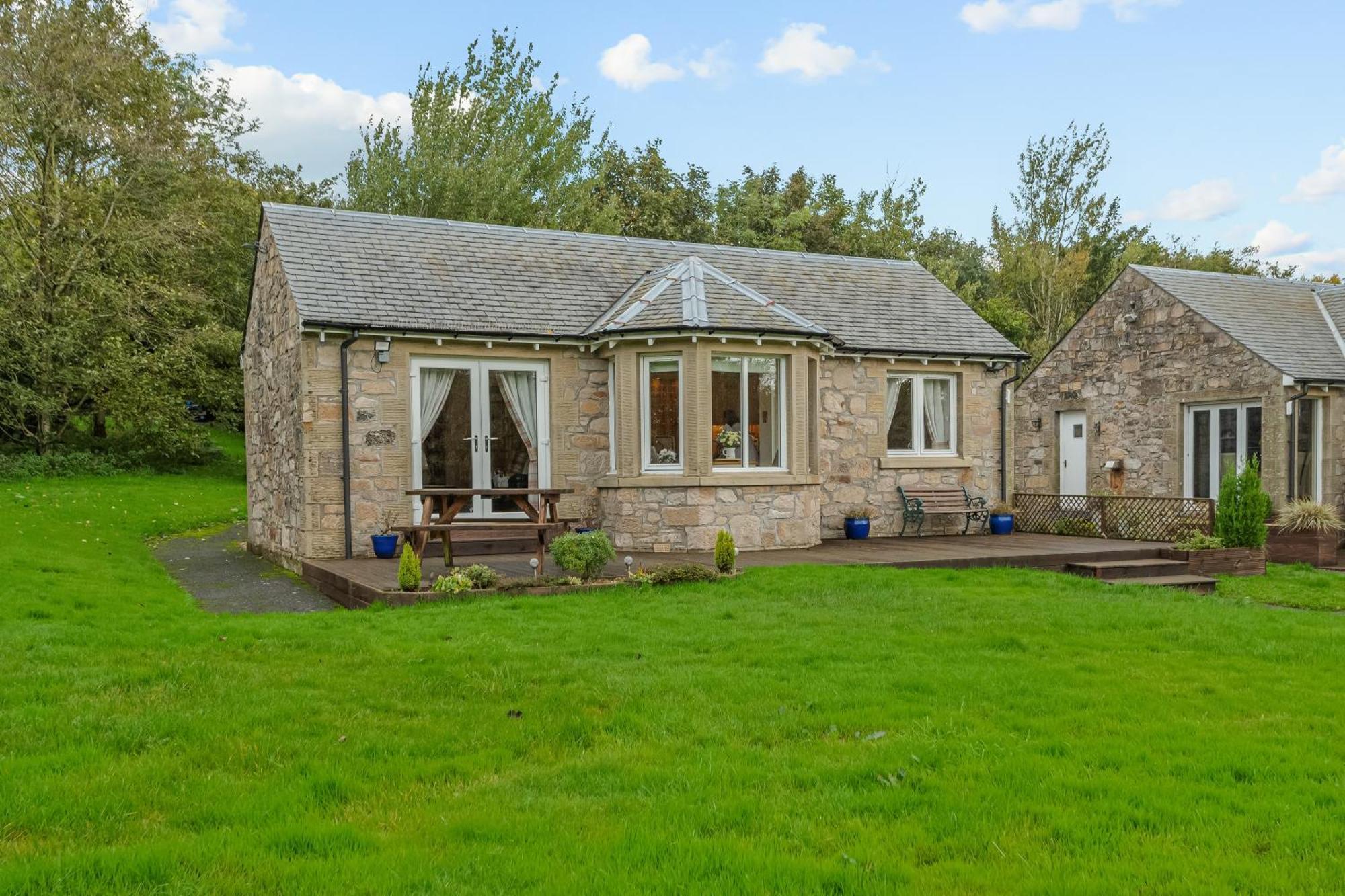 The Ploughman's Poet Holiday home Bathgate